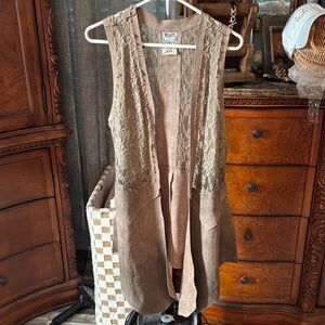 Vocal Beige Lace Suede Vest